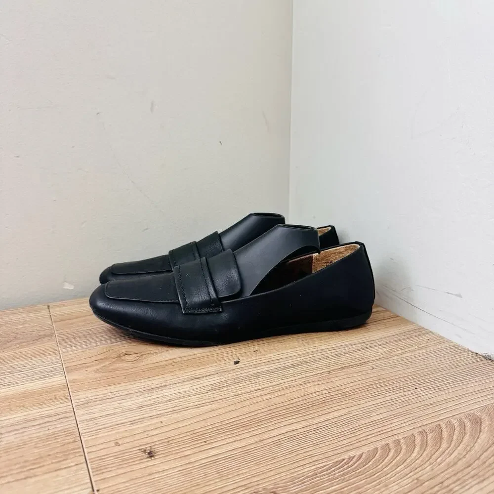 BOC Black Leather Slip On Loafers Women’s Size 7.5